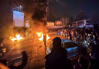 [번역] 이란의 혁명: 노동자만이 하메네이와 팔라비에게 맞서 흐름을 바꿀 수 있다