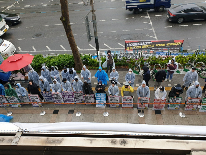고공에서 내려다본 동지들.jpg
