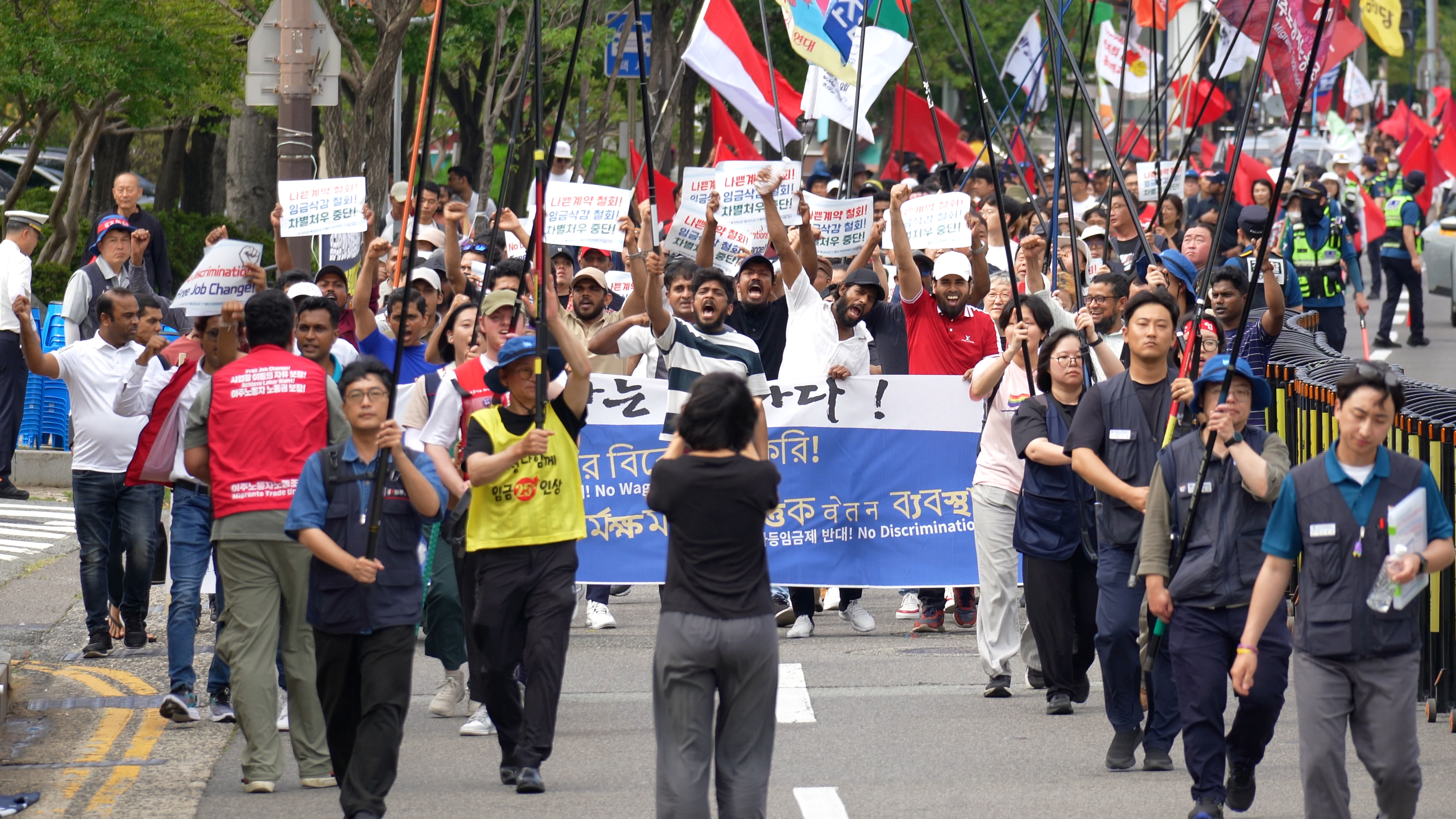 7월 5일 전국이주노동자 공동행동대회: 이주노동자들이 노동조합 가입을 선언하다