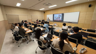 [기고] '이재명 정부 100일, 자유주의 정치의 한계와 극우세력의 부상' 강연회 후기
