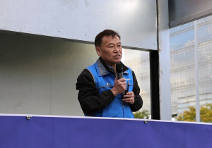 [발언] “청소노동자의 손, 식당노동자의 손, 세상을 지탱하는 손의 존엄을 짓밟는 자들에게 물러서지 않을 것입니다”