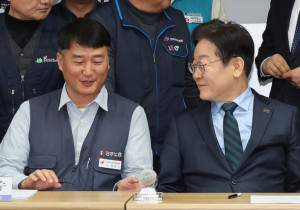 양경수 위원장은 석고대죄하고 물러나라!
