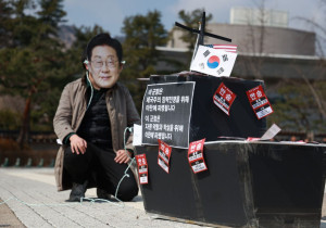 학살과 전쟁에서 이윤을 얻는 한국은 이미 제국주의 침략세력의 일원이다