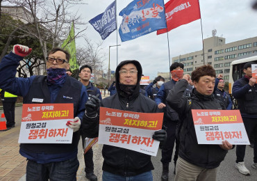 바로 지금, 원청에 맞서 싸울 수 있다는 작은 희망이 비정규직 노동자들의 대대적 진출로 이어질 수 있다