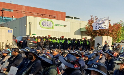 [인터뷰] “서광석열사가 바라는 대로 끝까지 투쟁해서 꼭 이겨서 돌아가겠습니다” - 화물연대 서울경기지역본부 편의점지부 CU지회 윤정욱지회장